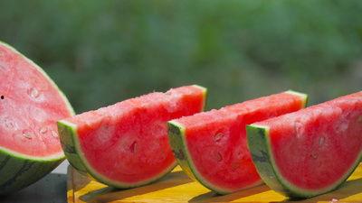 娱乐吃瓜视频模板图片